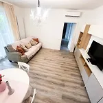 Golden Escape *