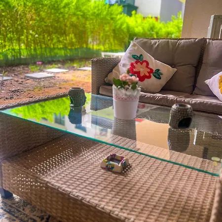 Golden Escape Apartman Bukarest