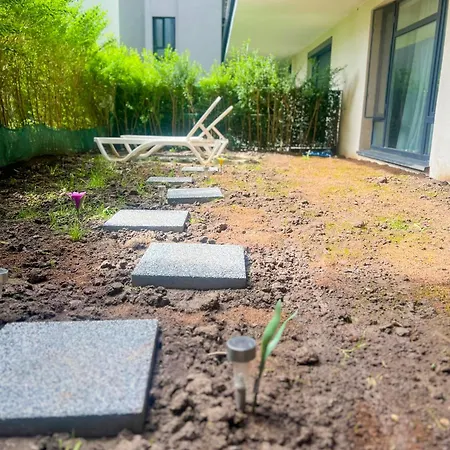 Golden Escape Apartman