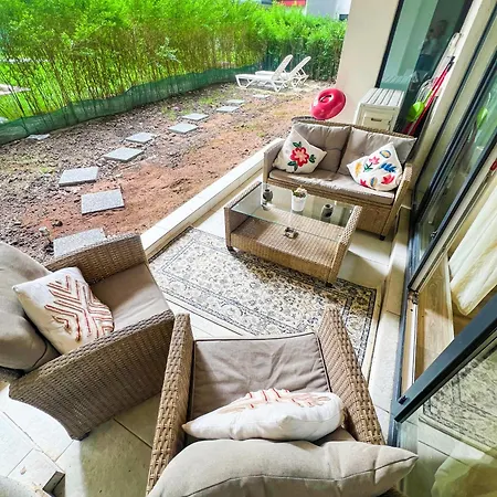 Golden Escape Apartman *