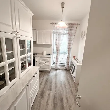 Golden Escape * Bukarest