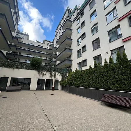 Golden Escape Apartment