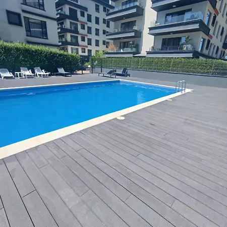 Golden Escape Bukarest