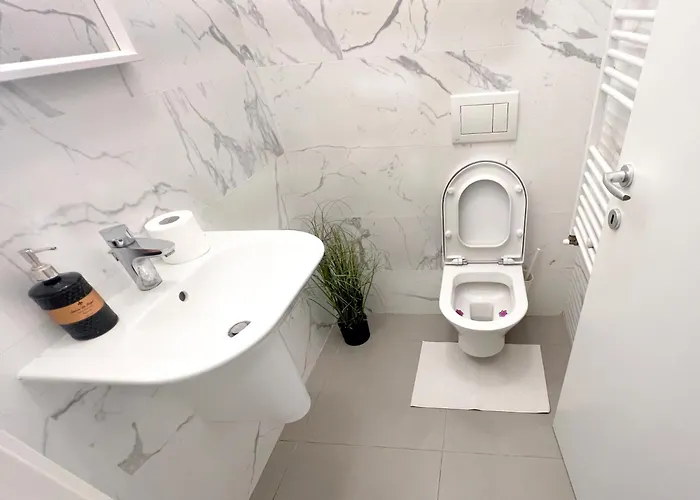 Golden Escape * Bukarest