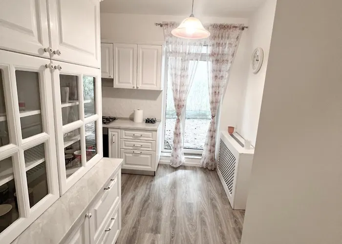 Golden Escape * Bukarest