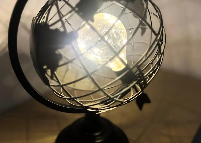 Golden Escape Apartment